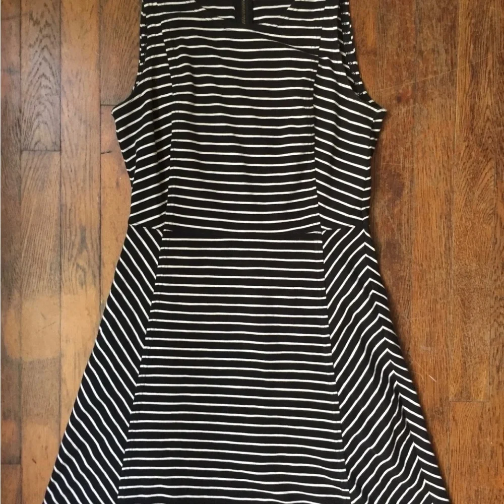 J.Crew Black and White Striped Dress Size XXS